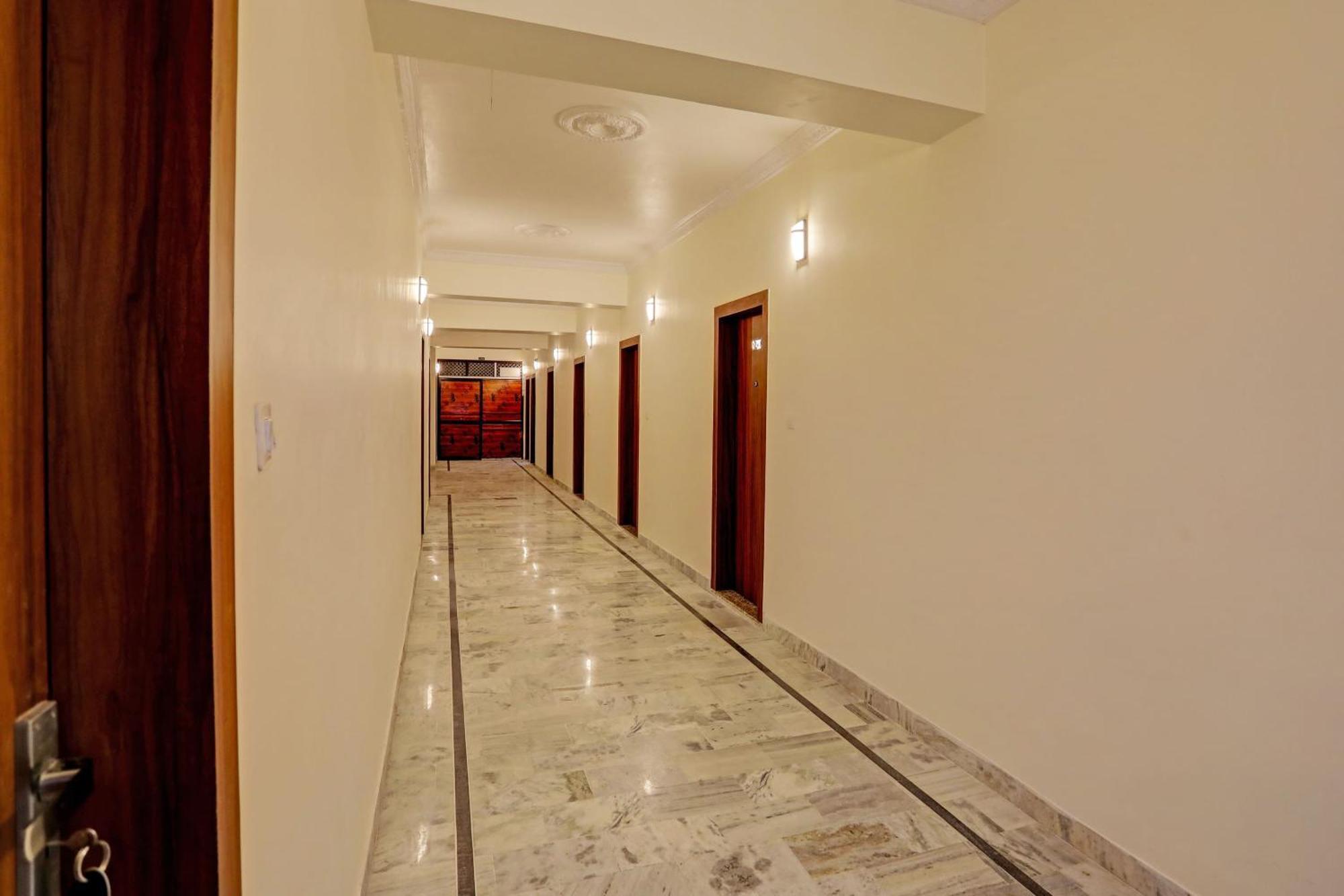 Hotel O Al Diwan Banquet And Suites Kānpur Exterior foto