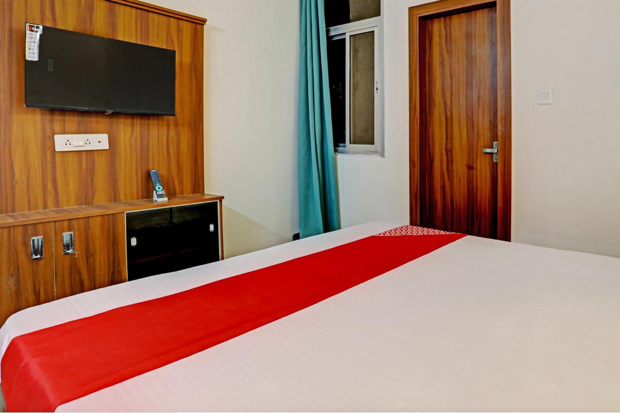 Hotel O Al Diwan Banquet And Suites Kānpur Exterior foto